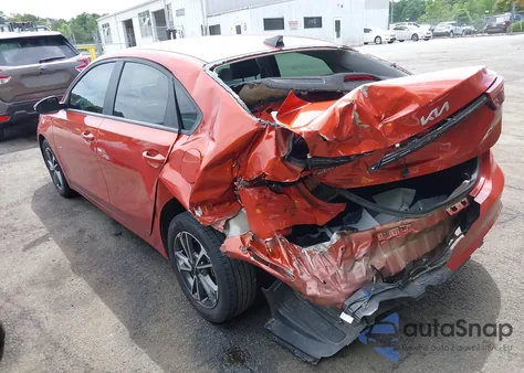 2022 Kia Forte Lxs из США, поврежденный, VIN 3KPF24AD9NE467123